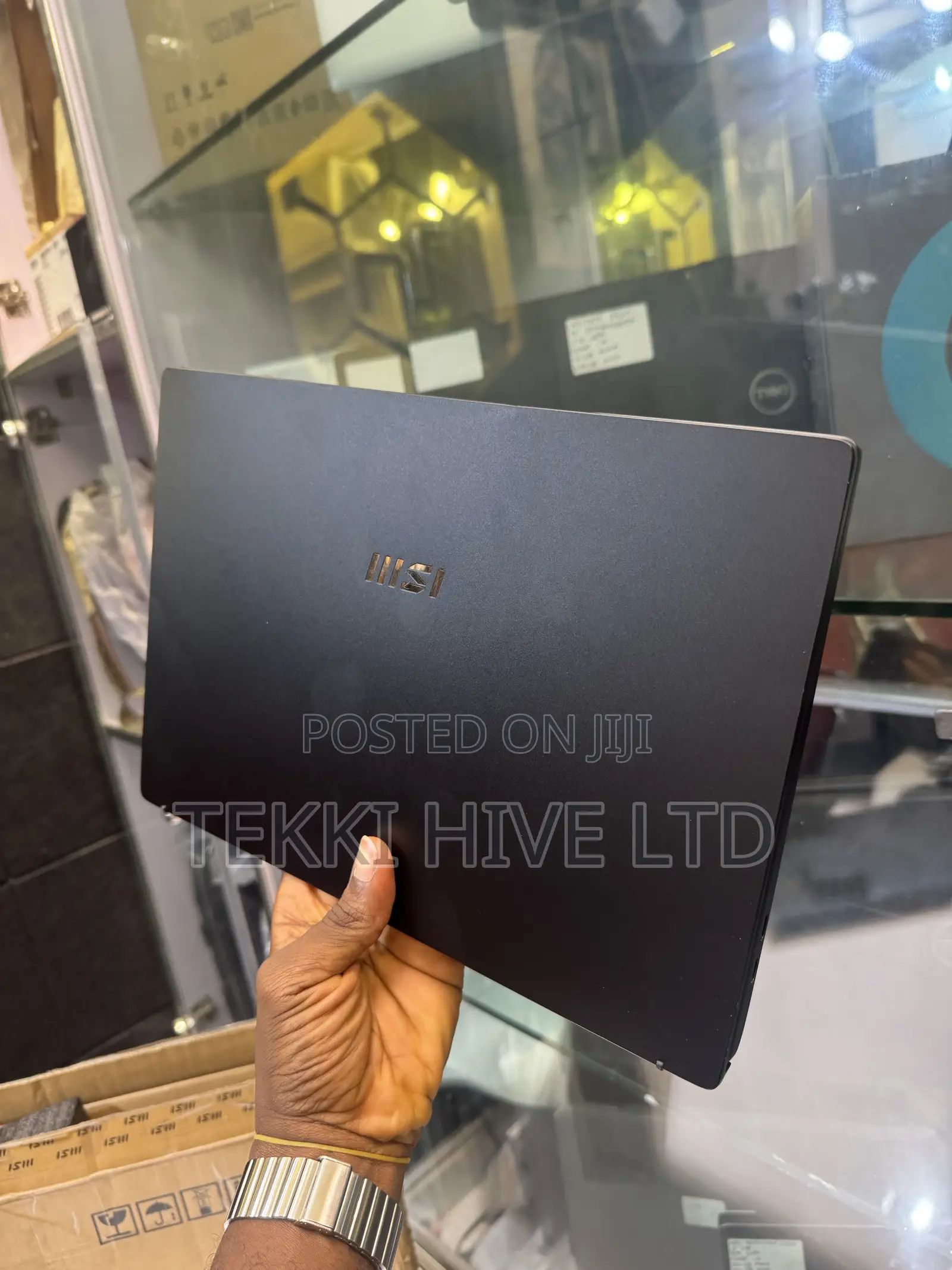 Laptop MSI Modern 14 16GB Intel Core i7 SSD 1T