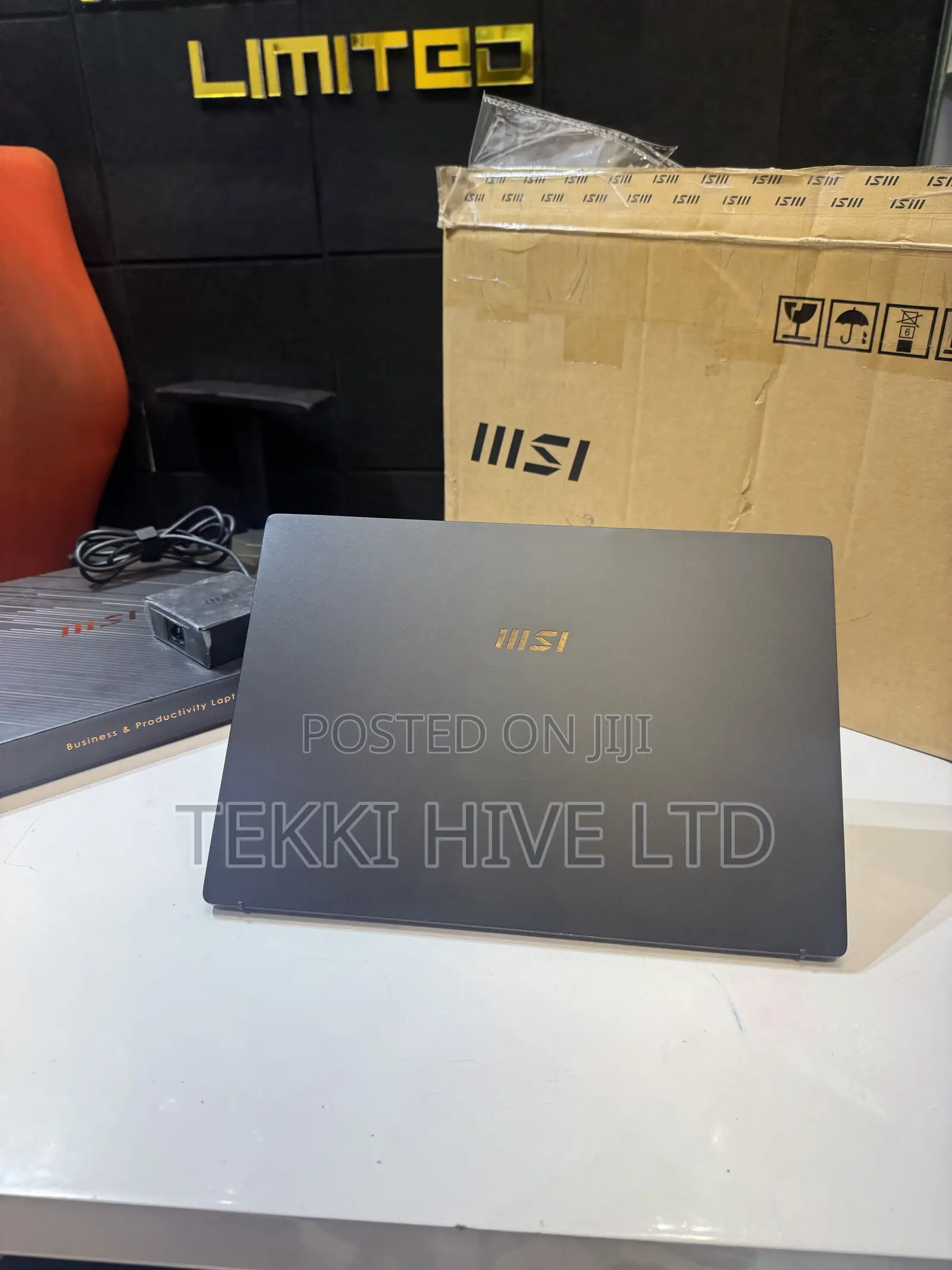 Laptop MSI Modern 14 16GB Intel Core i7 SSD 1T