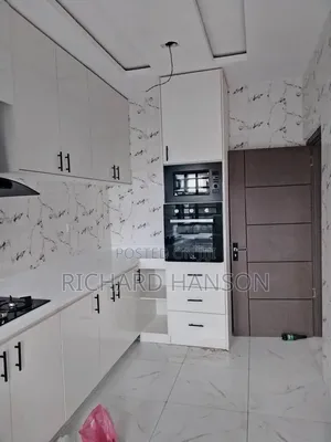 2bdrm Apartment in Skymall, Olokonla for rent
