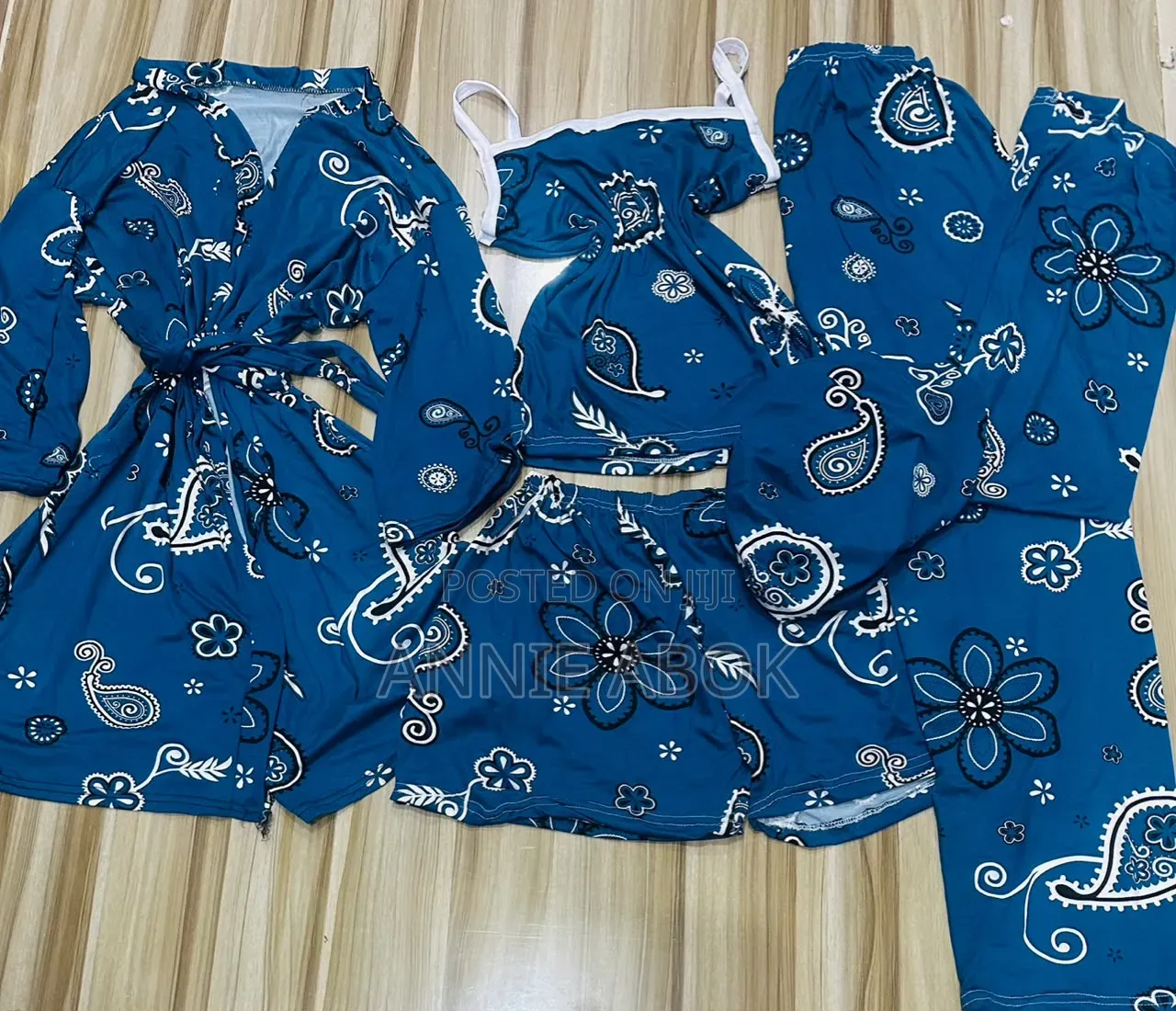 Nighties Set