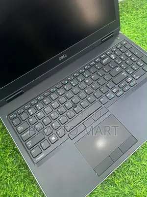 Laptop Dell Precision 7530 16GB Intel Core i7 SSD 256GB