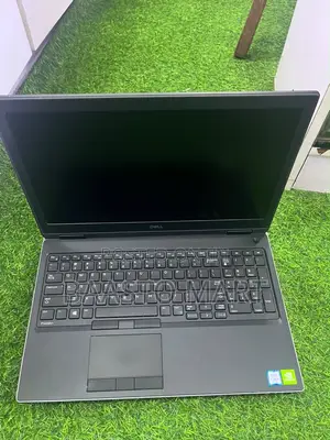 Laptop Dell Precision 7530 16GB Intel Core i7 SSD 256GB