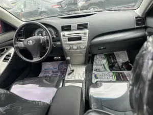 Toyota Camry 2011 Red
