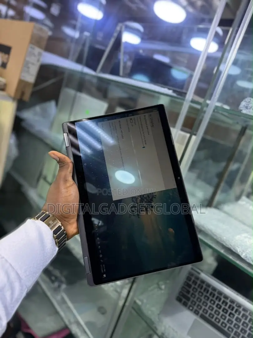 Laptop Dell Latitude 5300 8GB Intel Core i7 SSD 256GB