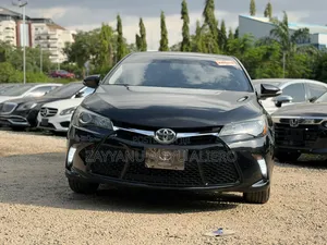 Toyota Camry 2016 Black