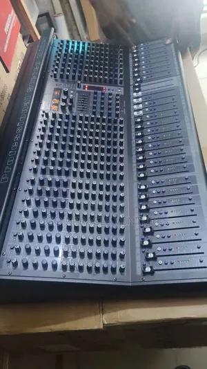 24 Channel Mixer Top Star