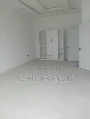 4bdrm Duplex in Vgc for rent