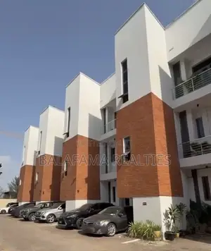 4bdrm Townhouse/Terrace in Lekki Phase 1 for sale