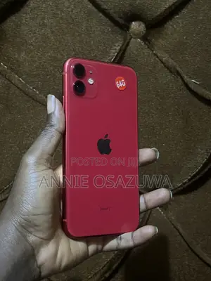 Apple iPhone 11 64 GB Red