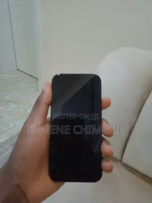 Apple iPhone 15 128 GB Black