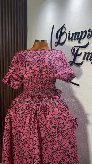 Beautiful Dress Available 2pcs