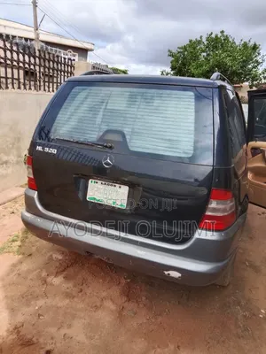 Mercedes-Benz M Class 1999 Black