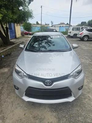 Toyota Corolla 2016 Silver
