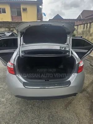 Toyota Corolla 2016 Silver