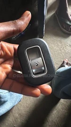 Booth Button or Seat Button for Gle350 W167/A220 2020/25 Model