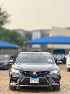 Toyota Camry 2018 Black