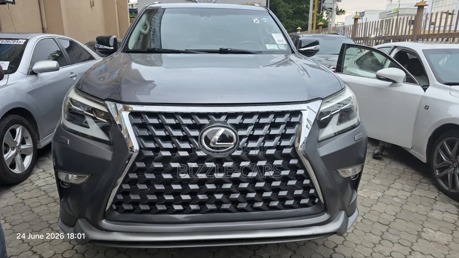 Lexus GX 2015 Silver