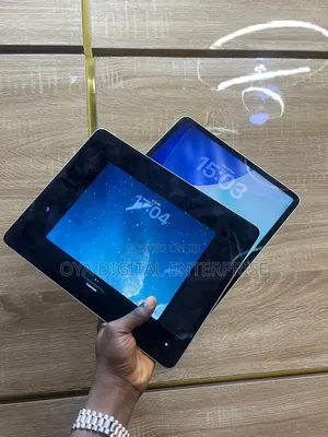 Apple iPad Pro 12.9 (2021) 128 GB Silver