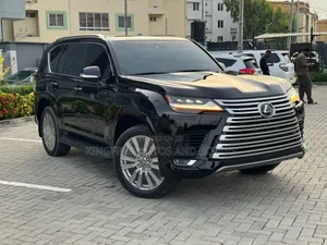 Lexus LX 2024 Black