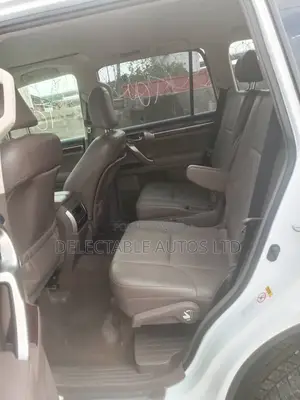 Lexus GX 460 Luxury 2018 White