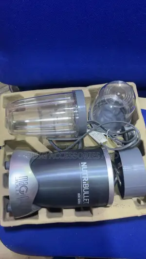 Nutri Bullet( D Magic Series 600).8 Piece Set!!