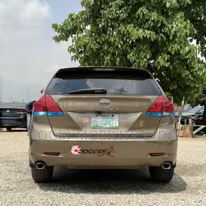 Toyota Venza AWD 2010 Brown