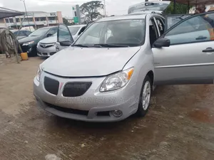 Foreign Used Pontiac Vibe 08