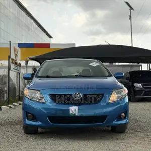 Toyota Corolla LE 4dr Sedan (1.8L 4cyl 4A) 2010 Blue