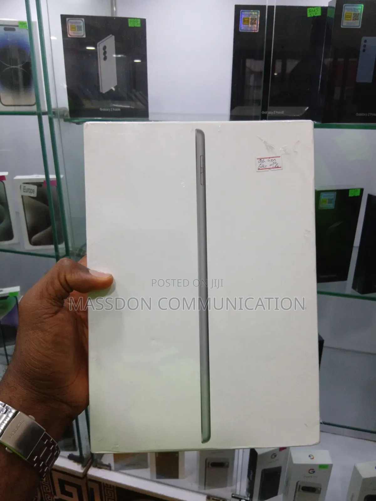 New Apple iPad (2022) 64 GB Gray