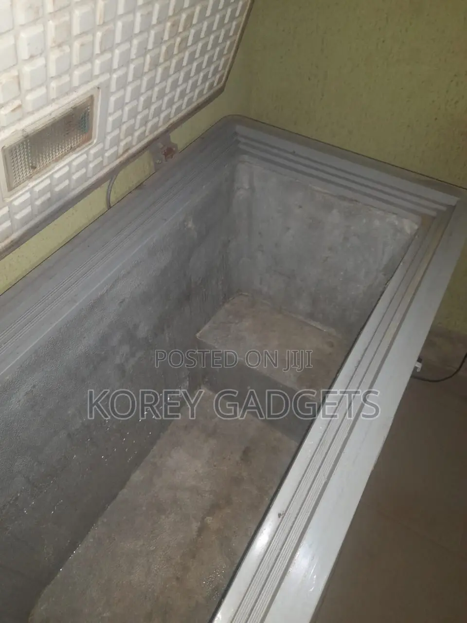 Neatly Use Chest Freezer | Working Perfectly