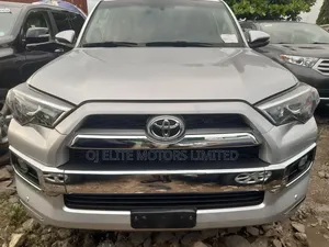 Toyota 4-Runner Limited 4dr 4x4 (4.0L 6cyl 5A) 2016 Silver