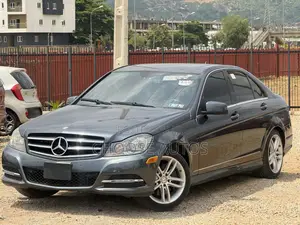 Mercedes-Benz C300 Sport 4Matic Sedan AWD (3.5L 6cyl 7A) 2013 Gray