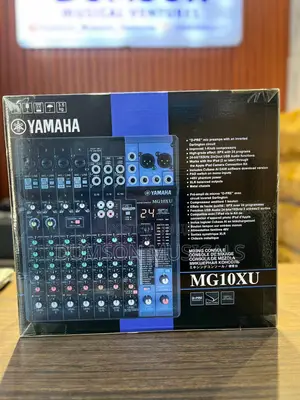 Yamaha Mg10xu Mixer With Effects and Usb Connectivity