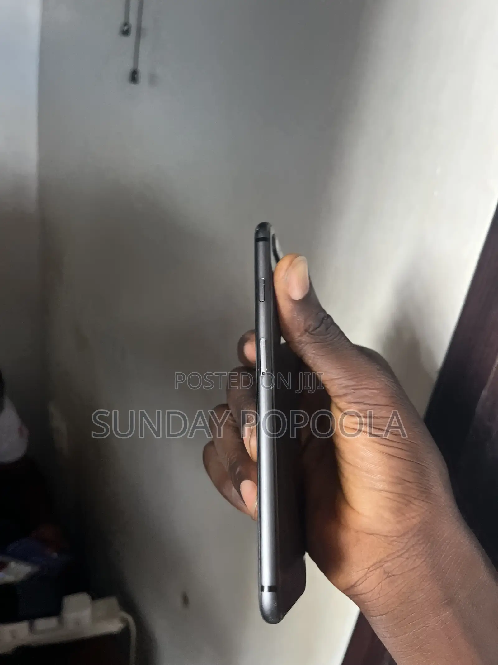 Apple iPhone 8 Plus 64 GB Black