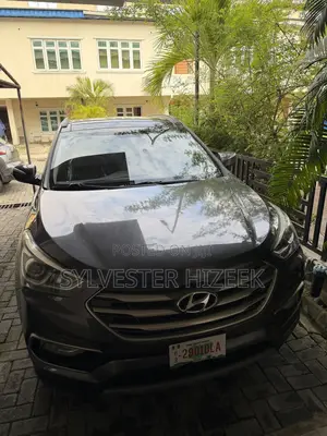 Hyundai Santa Fe SE FWD 2018 Gray