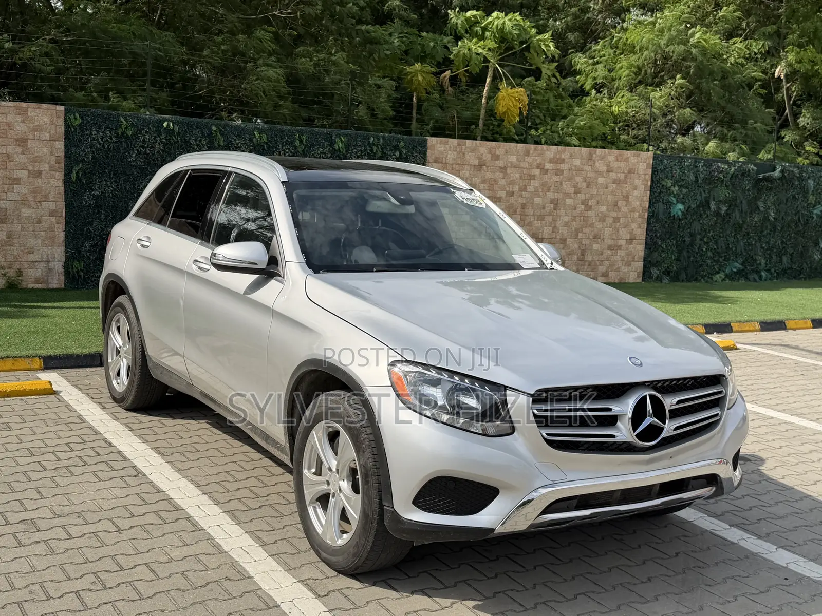 Mercedes-Benz GLC-Class 2016 Silver