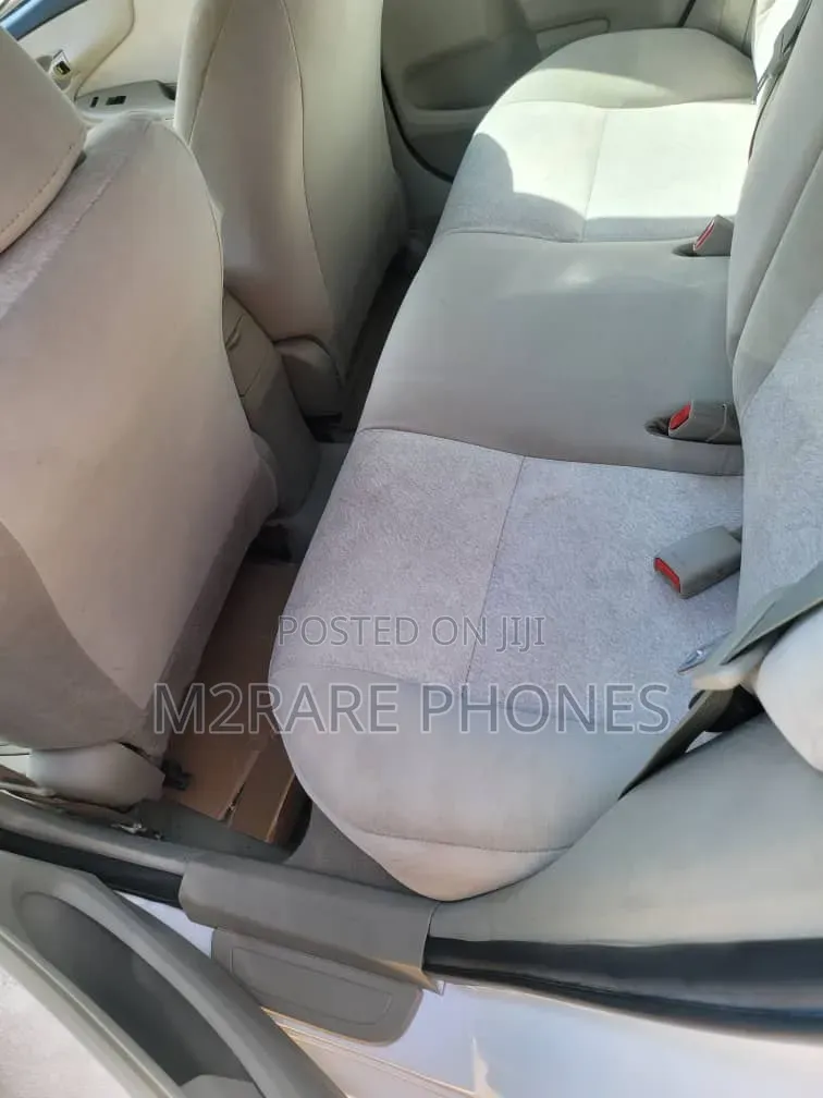 Toyota Corolla 2013 White