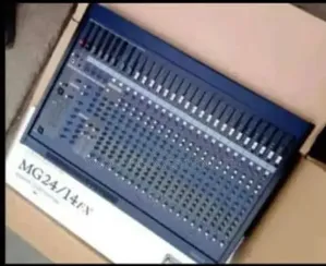 Yamaha Mixer