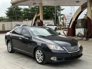 Lexus ES 350 2011 Green