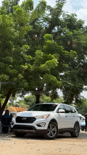 Hyundai Santa Fe 2015 White