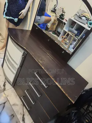 Cabinet With Mirror
