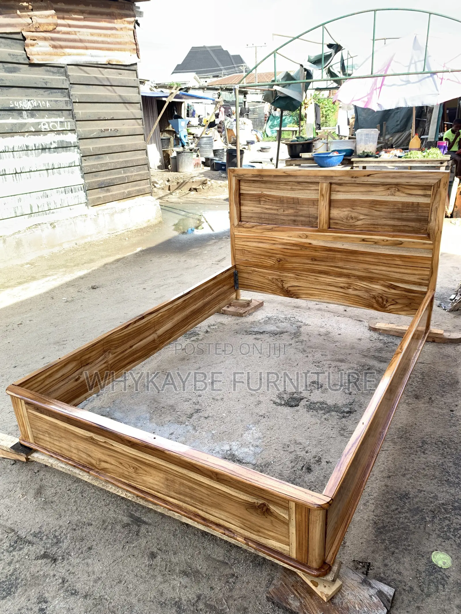 4.5ft by 6ft Bedframe