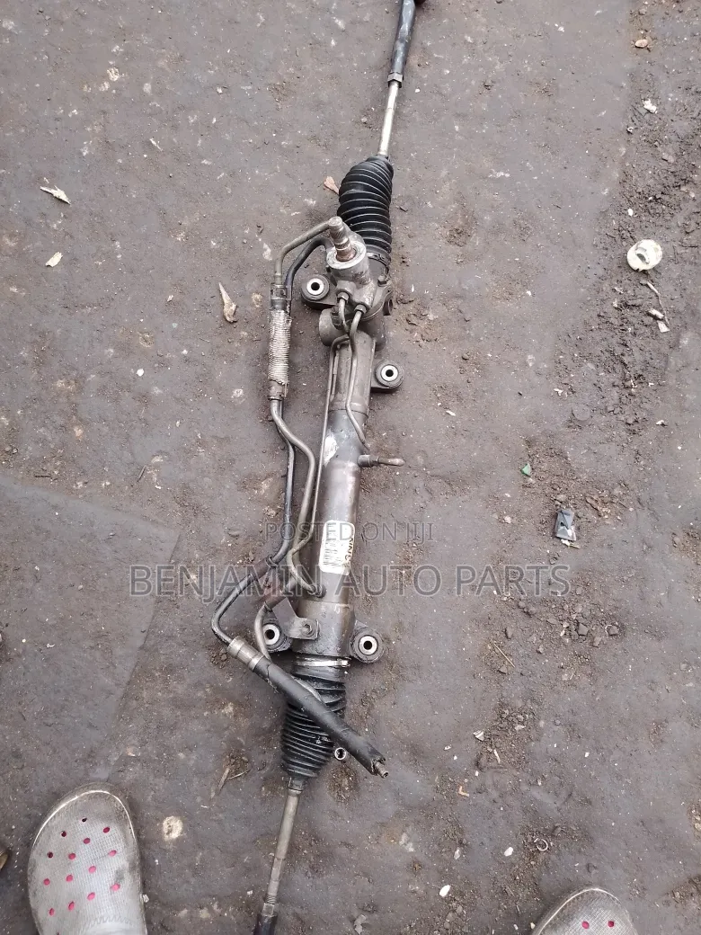 Steering Rack Corolla 2005