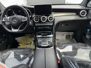 Mercedes-Benz GLC-Class 2019 Black