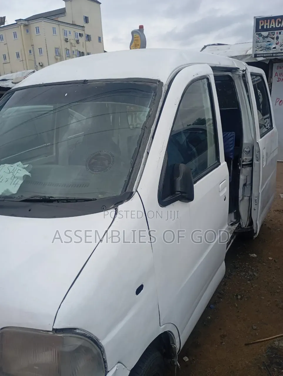 Daihatsu Hijet 2012 White