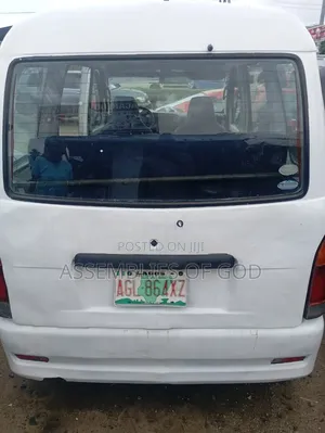 Daihatsu Hijet 2012 White