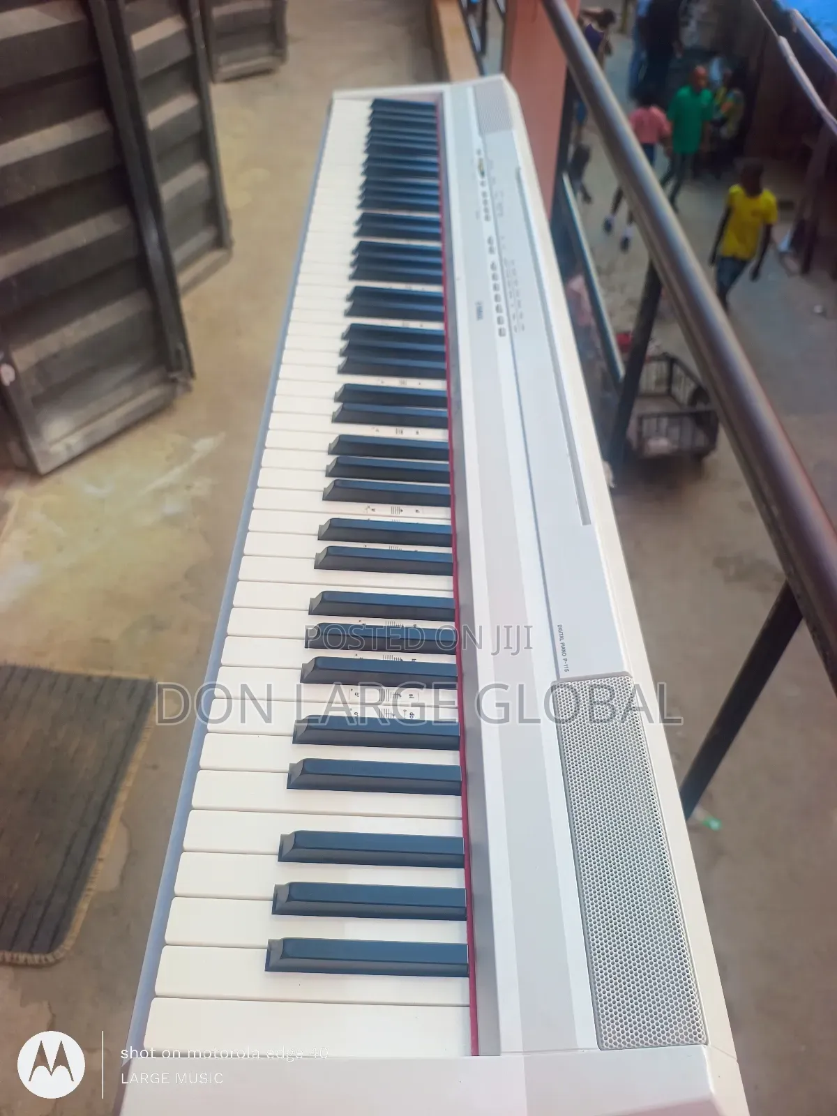 Yamaha P115 Piano
