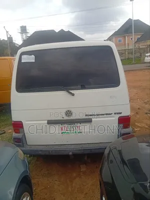 Volkswagen Transporter 2003 White