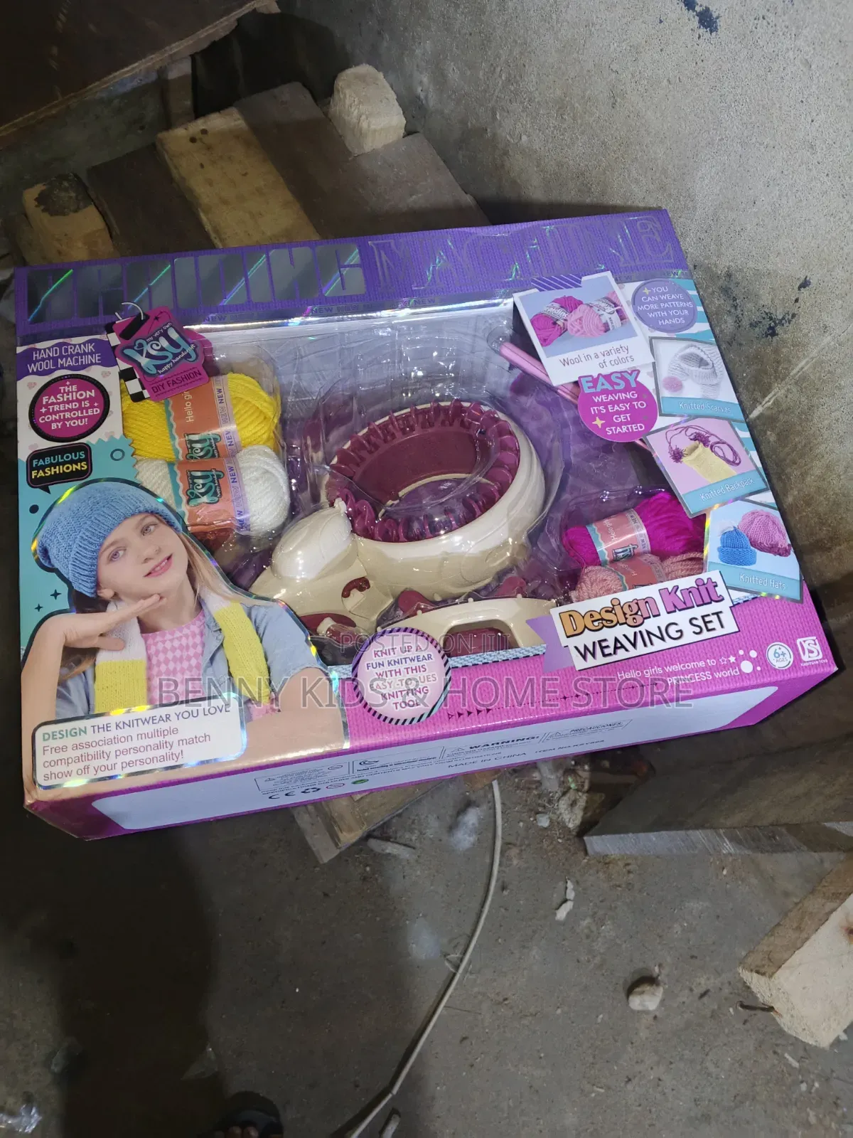 Wool Knitting Machine