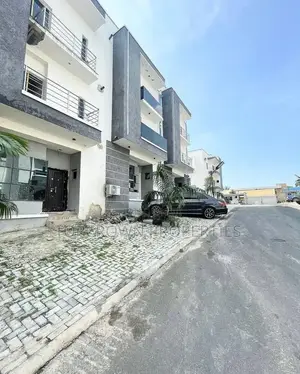 4bdrm Duplex in Garki 2 for rent